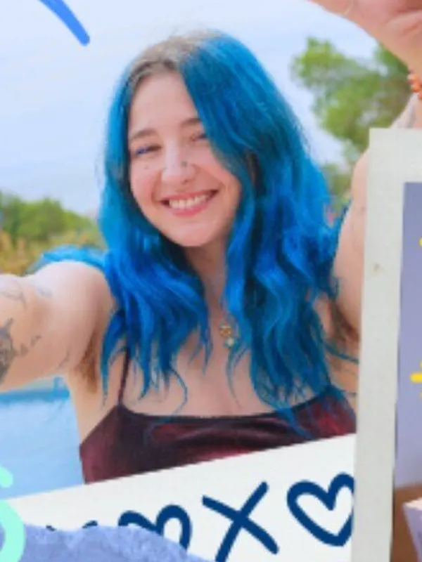 Khalamité — aperçu de contenu voilé (18+), photo officielle